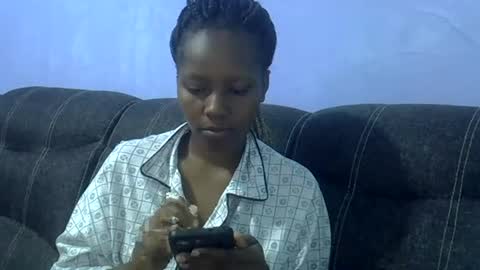 Snapshot of sweetqueen20 chatting on 06.13.26 queen online show from 06.13.26