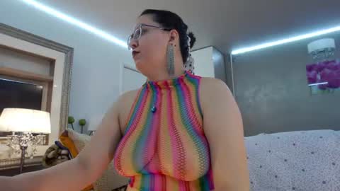 SweetRaisa online show from 06.13.26
