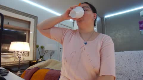 SweetRaisa online show from 06.22.26
