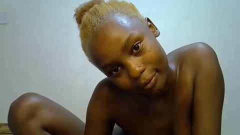 Snapshot of sweetrall chatting on 02.15.26 Lilly online show from 02.15.26