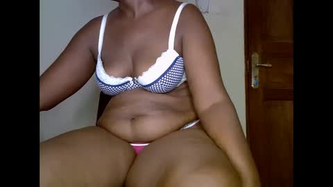 sweetrenne online show from 03.10.25