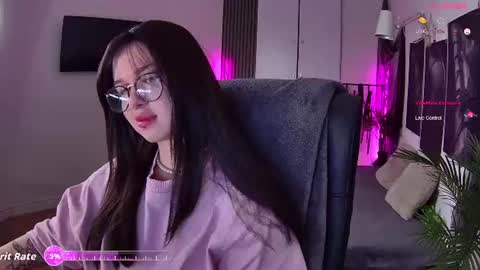 Snapshot of sweetriso chatting on 06.20.26 Alice online show from 06.20.26