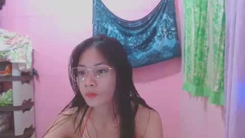 Snapshot of sweetsexygirl20 chatting on 05.01.26 Mia online show from 05.01.26