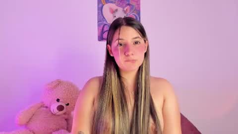 Snapshot of sweetsofi_12 chatting on 07.15.26 Sofia sweet online show from 07.15.26