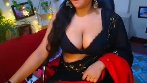 Snapshot of sweetsour18 chatting on 09.13.25 SweetSour online show from 09.13.25