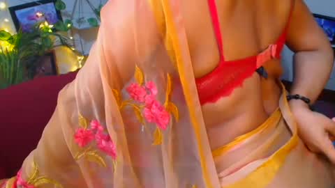 Snapshot of sweetsour18 chatting on 10.03.25 SweetSour online show from 10.03.25