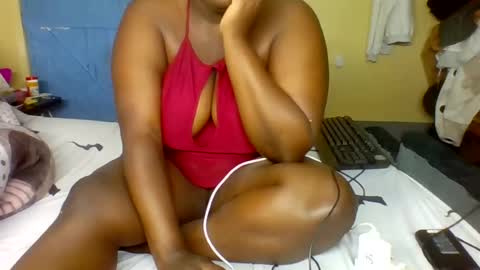 Snapshot of sweett_amberr chatting on 07.24.26 sweett_amberr online show from 07.24.26