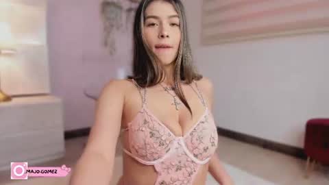   M I A   online show from 06.10.26