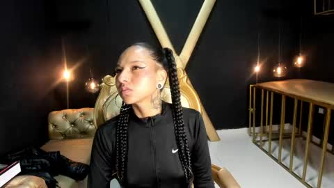 Snapshot of sweett_pleasure chatting on 05.18.26 Sweett pleasure online show from 05.18.26