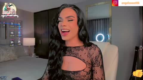 Snapshot of sweett_shinexx chatting on 12.27.24 angel online show from 12.27.24