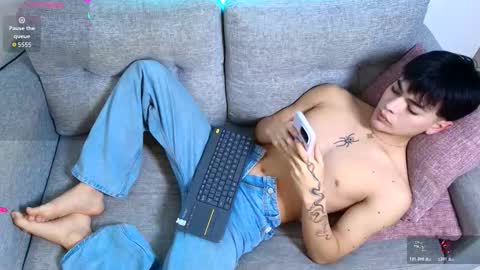 Neffer online show from 01.17.26