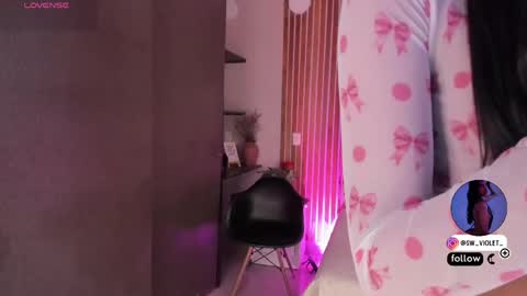 sweetviolet___ online show from 05.17.26