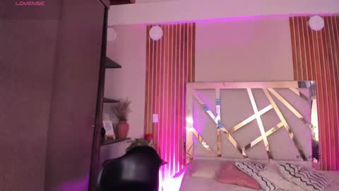 sweetviolet___ online show from 05.30.26