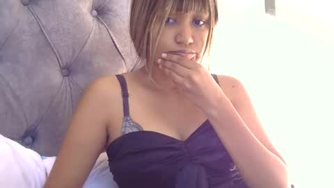 Snapshot of sweetwhisper4u chatting on 05.26.26 katie online show from 05.26.26