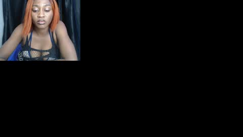 Snapshot of sweetxdesire chatting on 05.17.26 sweetxdesire online show from 05.17.26