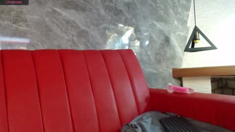 Ashley 3 online show from 02.18.25