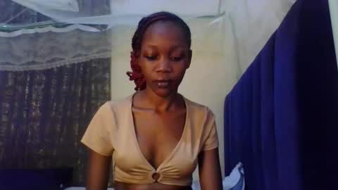 Snapshot of sweety_melanin chatting on 04.29.26 Vickky online show from 04.29.26