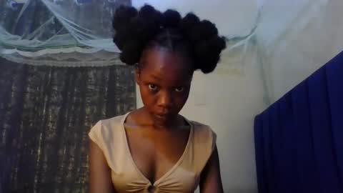 Snapshot of sweety_melanin chatting on 05.04.26 Vickky online show from 05.04.26