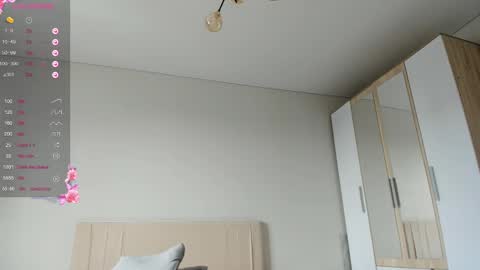 Vikky online show from 03.09.25