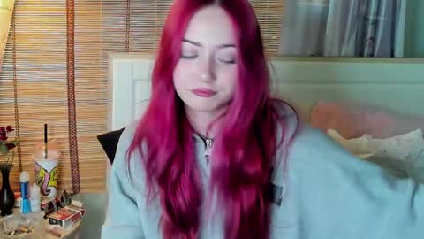 Snapshot of sweetyangiee chatting on 05.11.26 sweetyangiee online show from 05.11.26