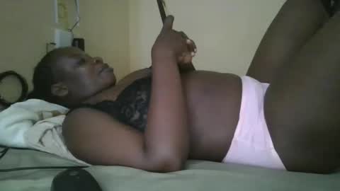 sweetyass25 online show from 10.29.25