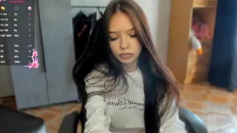 Snapshot of sweetydeviliya chatting on 07.25.26 sweetydeviliya online show from 07.25.26