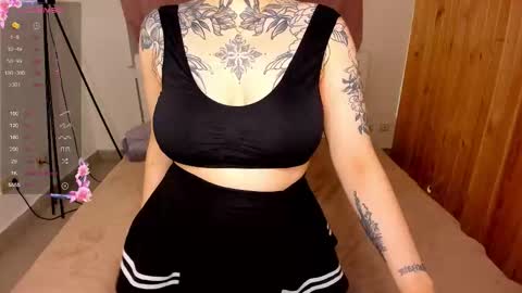 Snapshot of sweetyladiy chatting on 10.02.25 Aiza online show from 10.02.25