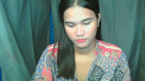Snapshot of swettie_rhea chatting on 04.20.26 Rhea online show from 04.20.26