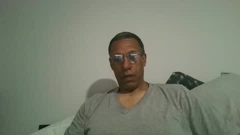 swimmerbod2495 online show from 04.15.26