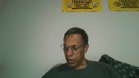 swimmerbod2495 online show from 05.04.26