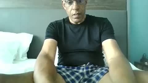 swimmerbod2495 online show from 05.16.26