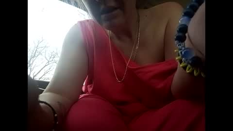 Snapshot of swollenclitneedsdad chatting on 03.22.26 swollenclitneedsdad online show from 03.22.26