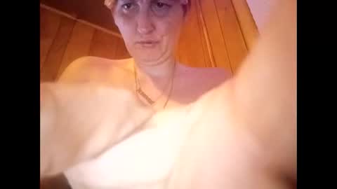 Snapshot of swollenclitneedsdad chatting on 04.13.26 swollenclitneedsdad online show from 04.13.26