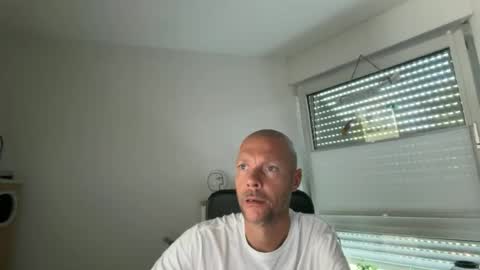 Snapshot of sx1904 chatting on 07.17.26 sx1904 online show from 07.17.26