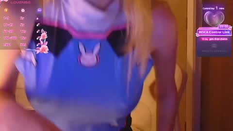 Snapshot of sydney_max chatting on 12.31.24 Milena online show from 12.31.24