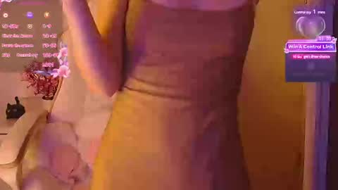 Snapshot of sydney_max chatting on 01.05.25 Milena online show from 01.05.25