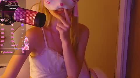 Snapshot of sydney_max chatting on 02.01.25 Milena online show from 02.01.25