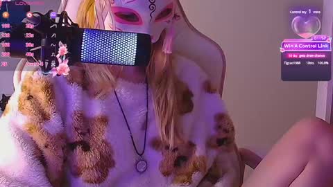 Snapshot of sydney_max chatting on 02.27.25 Milena online show from 02.27.25