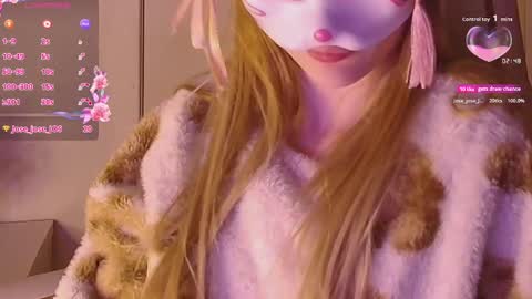 Snapshot of sydney_max chatting on 11.04.25 Milena online show from 11.04.25