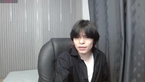 Snapshot of sylasfrost chatting on 03.16.26 sylasfrost online show from 03.16.26