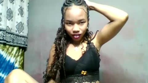 Snapshot of sylviette chatting on 05.23.26 Sylviette online show from 05.23.26