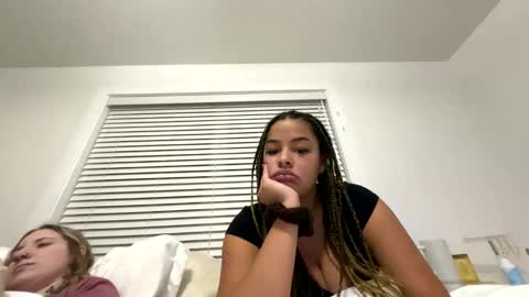 Snapshot of t_princess_t chatting on 12.09.24 t_princess_t online show from 12.09.24