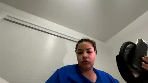 Snapshot of t_princess_t chatting on 12.20.24 t_princess_t online show from 12.20.24