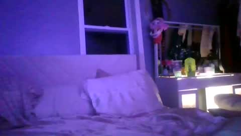 Snapshot of t_princess_t chatting on 10.31.25 t_princess_t online show from 10.31.25