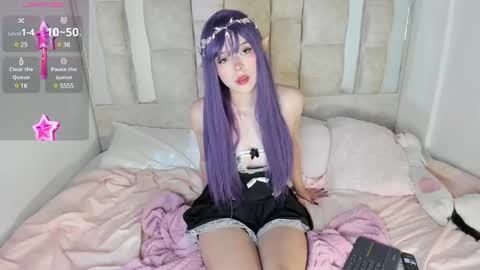 Nice to meet you I am Mia3 online show from 12.28.24