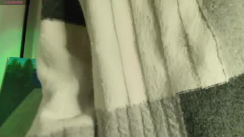 Snapshot of taachick chatting on 03.24.26 T A A H I R A online show from 03.24.26