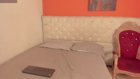 Tachala  online show from 10.15.25