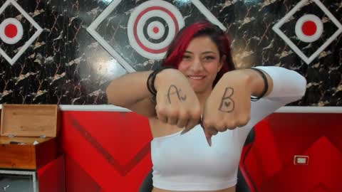 Snapshot of tafitasl4ve chatting on 01.28.25 Tafita online show from 01.28.25