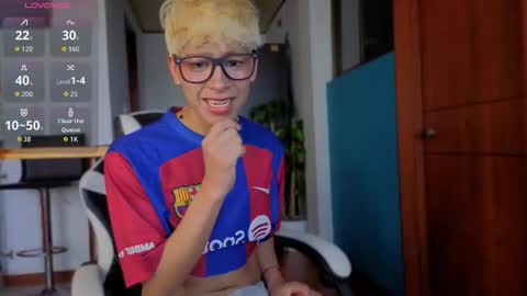 Snapshot of taichi_bluy chatting on 01.31.26 taichi online show from 01.31.26