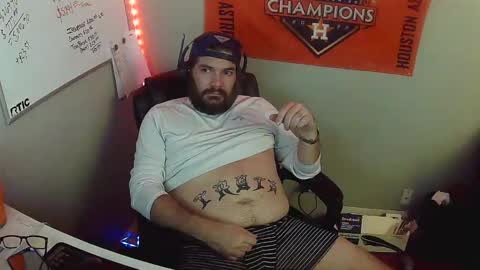 Snapshot of taintnuzzler_13 chatting on 02.13.25 TaintNuzzler online show from 02.13.25